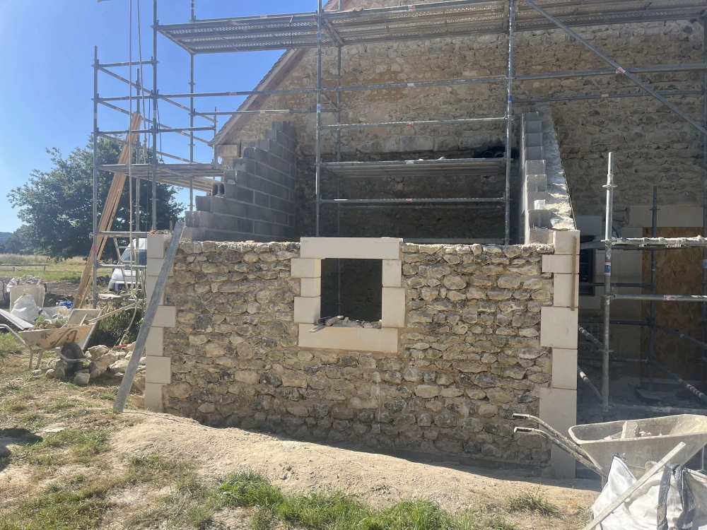 Maçonnerie et traitement des sols en Normandie