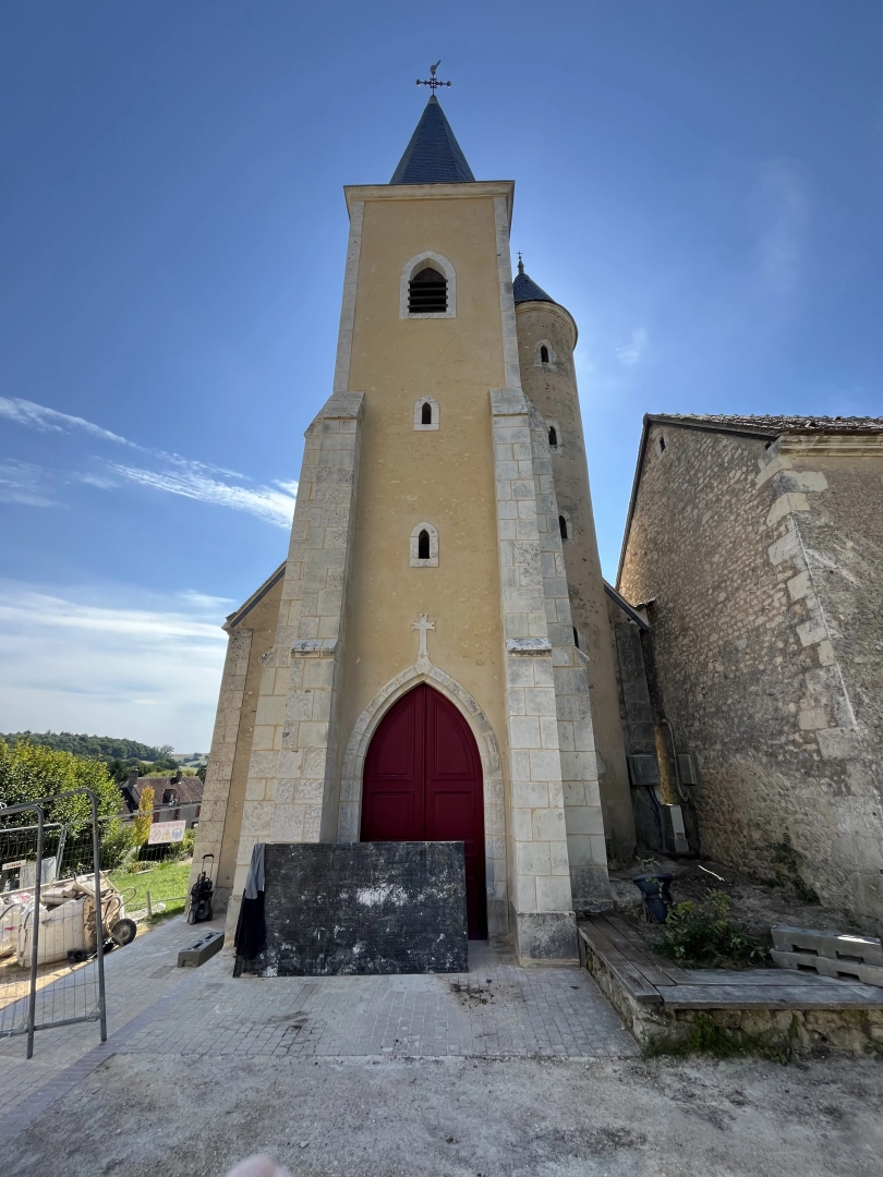 Façade clocher Trizay (28)