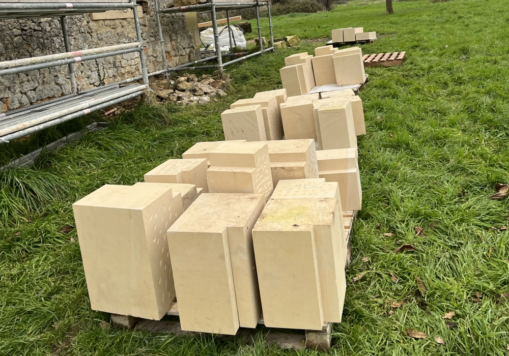 Pierres avant pose Bethonvilliers (28)