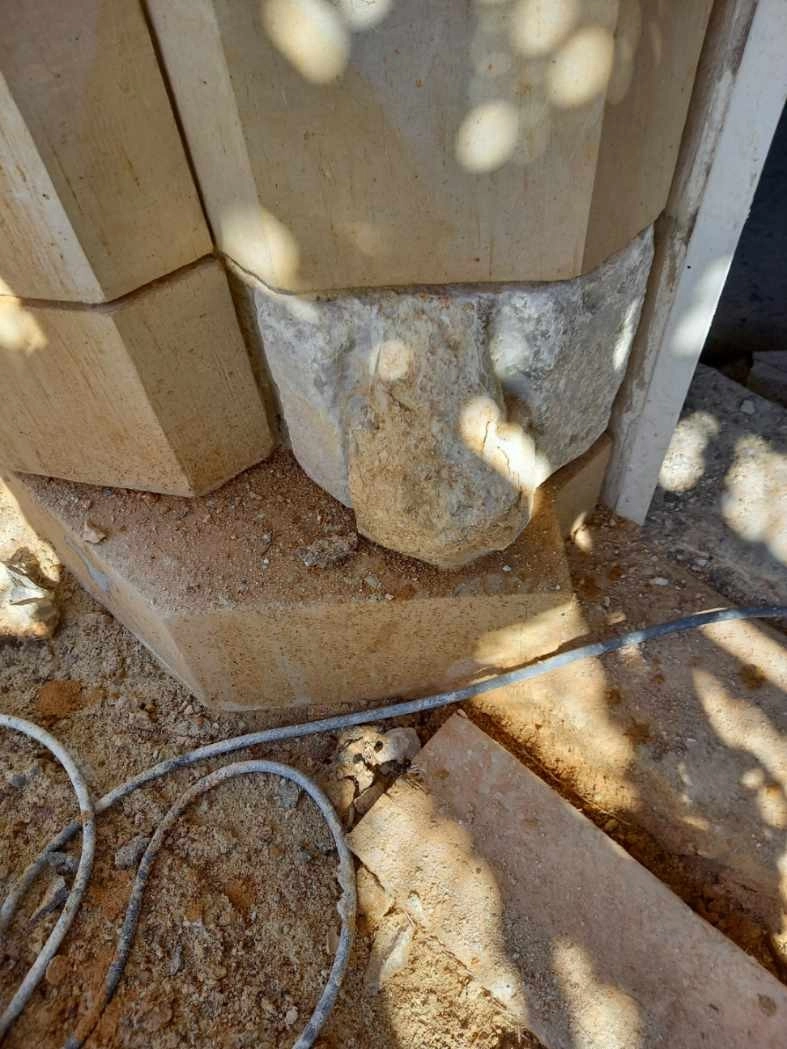 Jambage et embase Vitot (27)