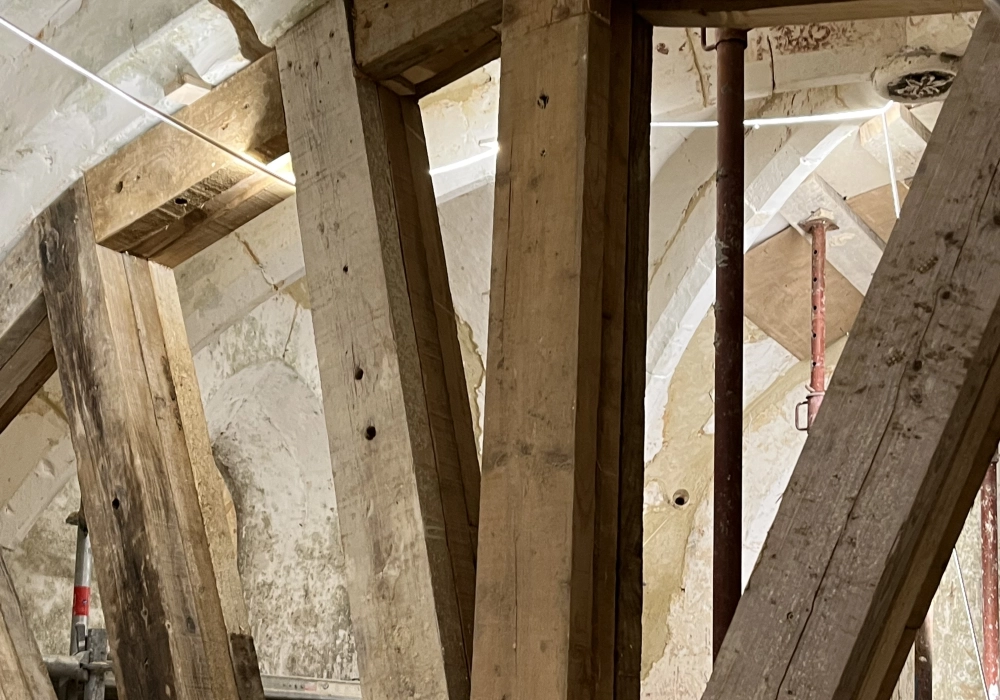 Cintres bois Vitot (27)